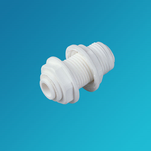 Фитинг с перемычкой 1/4"*1/4" трубка-трубка BU0404 (44250) Фитинг с перемычкой 1/4"*1/4" трубка-трубка BU0404 (44250)