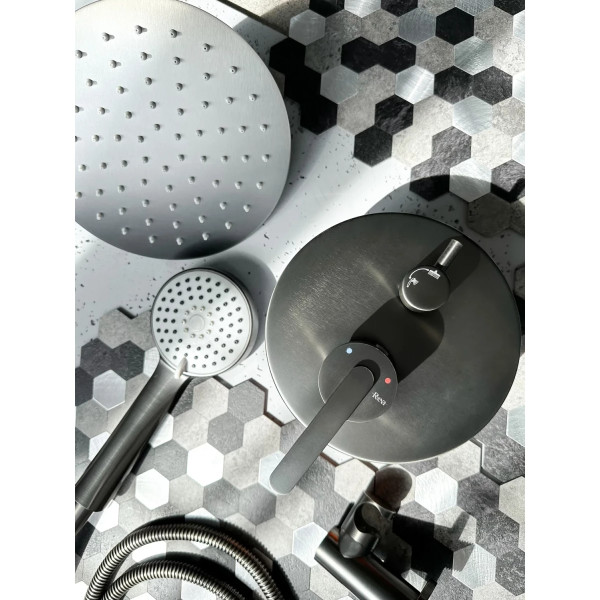 Душевая система Rea Ontario + Box Titanium (REA-P5504) Душевая система Rea Ontario + Box Titanium (REA-P5504)