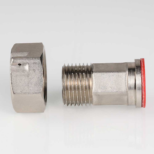 Сгон с накидной гайкой 3/4"х1" Valtec (никель) (VTr.611.N.0005) Сгон с накидной гайкой 3/4"х1" Valtec (никель) (VTr.611.N.0005)