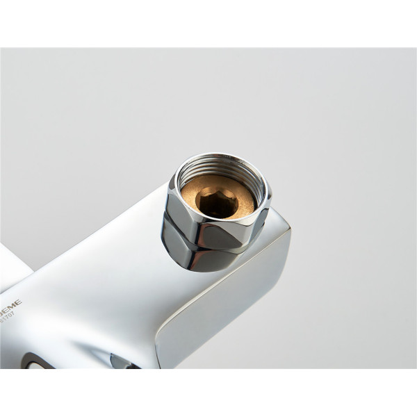 Смеситель для ванны и душа Ledeme с душевым гарнитуром (L3130)