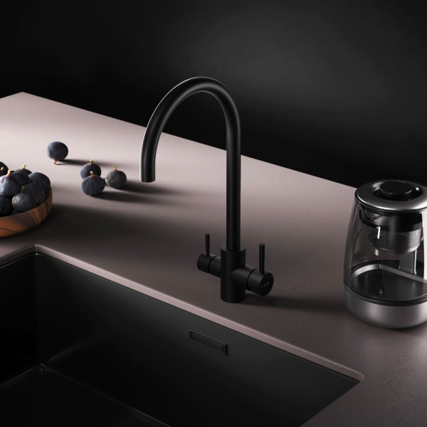 Смеситель для кухни AM.PM X-Joy S с С-изливом с каналом для питьевой воды черный (F85B07722)