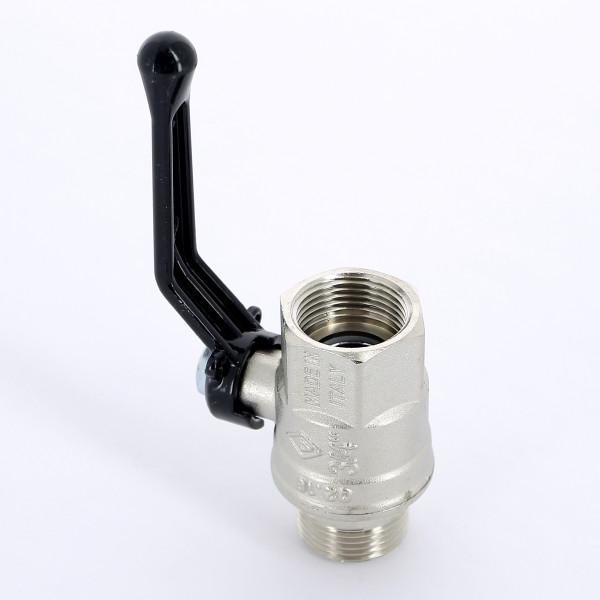 Кран Bugatti 3/4" ВН шаровый New Jersey 915 (черная ручка) (09150004)