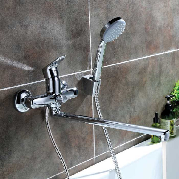 Смеситель для ванны и душа Iddis Zodiac с душевым комплектом (ZODSBL2i10)