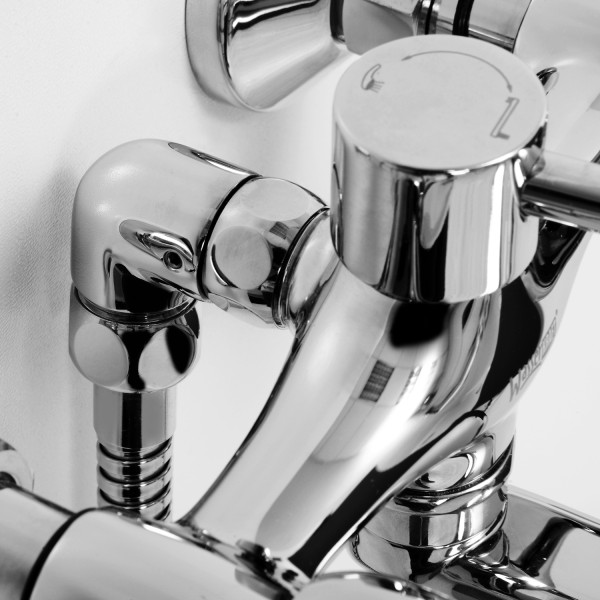 Смеситель для ванны и душа WasserKRAFT Amper с длинным изливом (2902L)