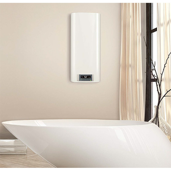 Водонагреватель накопительный Electrolux EWH 50 Formax DL (вертикальный/горизонтальный) Водонагреватель накопительный Electrolux EWH 50 Formax DL (вертикальный/горизонтальный)