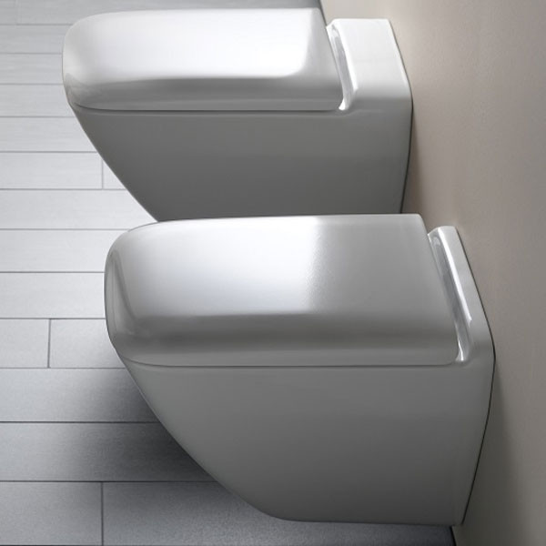 Унитаз подвесной Laufen Palace (8.2070.3.000.000.1) Унитаз подвесной Laufen Palace (8.2070.3.000.000.1)