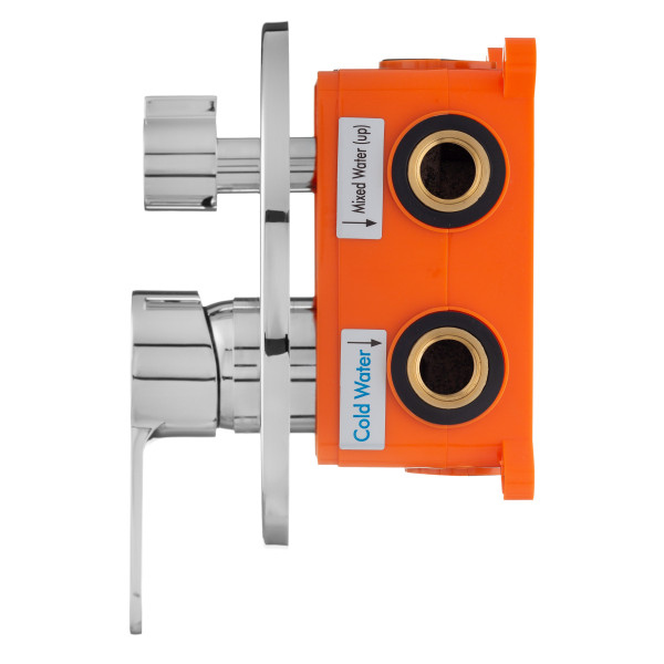 Смеситель для душа Swedbe Platta встраиваемый подключение на 3 выхода в монтажном боксе Swedbe хром (5521) Смеситель для душа Swedbe Platta встраиваемый подключение на 3 выхода в монтажном боксе Swedbe хром (5521)