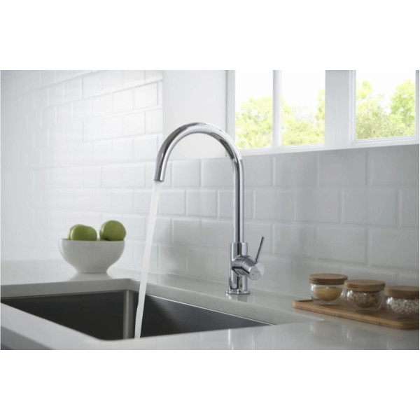 Смеситель для кухни Aquatek Европа хром (AQ1382CR) Смеситель для кухни Aquatek Европа хром (AQ1382CR)