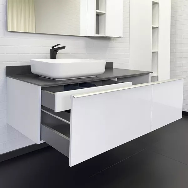 Тумба подвесная с раковиной Comforty Милан 1200x520x545 белый глянцевый/графит (00-00013784) Тумба подвесная с раковиной Comforty Милан 1200x520x545 белый глянцевый/графит (00-00013784)
