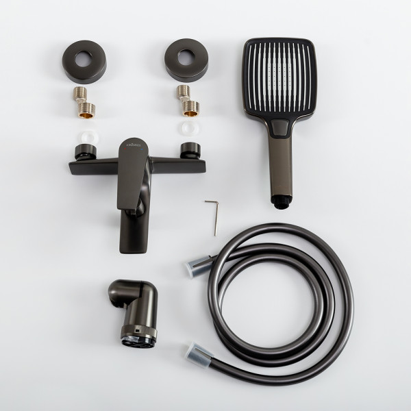 Смеситель для ванны и душа Cezares Liner оружейная сталь (LINER-VD-GM) Смеситель для ванны и душа Cezares Liner оружейная сталь (LINER-VD-GM)