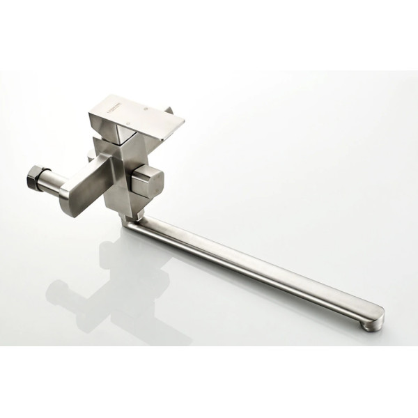 Смеситель для ванны и душа Ledeme с душевым гарнитуром (L72233)