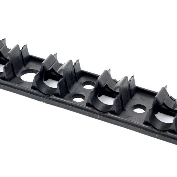 Монтажная планка для труб Uni-Fitt диаметром 16-20 мм длина 500 мм межосевое 50 мм Монтажная планка для труб Uni-Fitt диаметром 16-20 мм длина 500 мм межосевое 50 мм