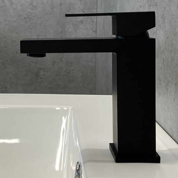 Смеситель для раковины Comforty черный (FC045A-CMT)