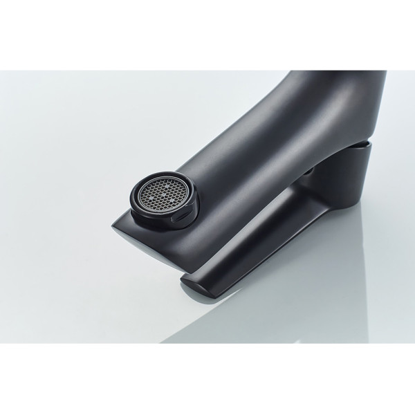 Смеситель для раковины Ledeme черный (L1069B) Смеситель для раковины Ledeme черный (L1069B)