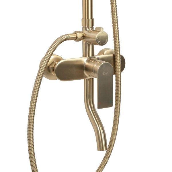 Душевая система с изливом Rea Verso Gold mat (REA-P9146) Душевая система с изливом Rea Verso Gold mat (REA-P9146)