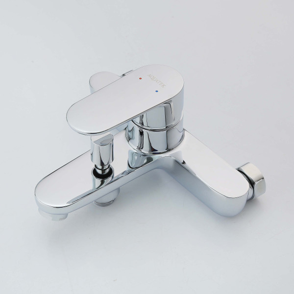 Смеситель для ваны и душа Aquatek Ника хром (AQ1840CR) Смеситель для ваны и душа Aquatek Ника хром (AQ1840CR)