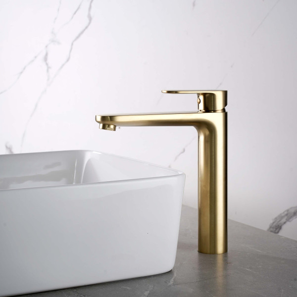 Смеситель для раковины Aquatek Ника золото шлифованное (AQ1804BG) Смеситель для раковины Aquatek Ника золото шлифованное (AQ1804BG)