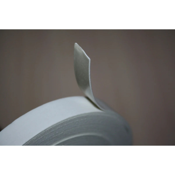 Лента клейкая двусторонняя на вспененной основе Aviora 19 мм х 10 м (белая) (302-020)