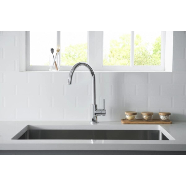 Смеситель для кухни Aquatek Европа хром (AQ1382CR) Смеситель для кухни Aquatek Европа хром (AQ1382CR)