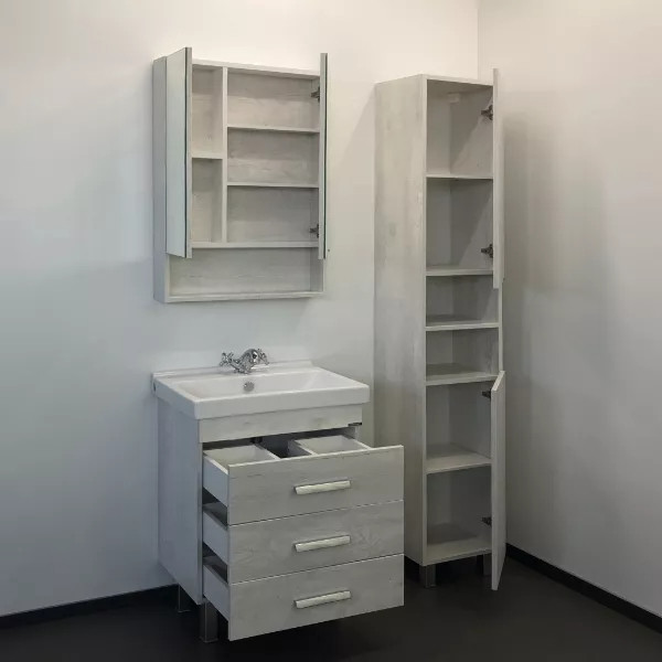 Шкаф зеркальный Comforty Никосия 600x135x800 дуб белый (00004138878)