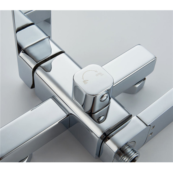 Смеситель для ванны и душа Ledeme с душевым гарнитуром (L3233) Смеситель для ванны и душа Ledeme с душевым гарнитуром (L3233)