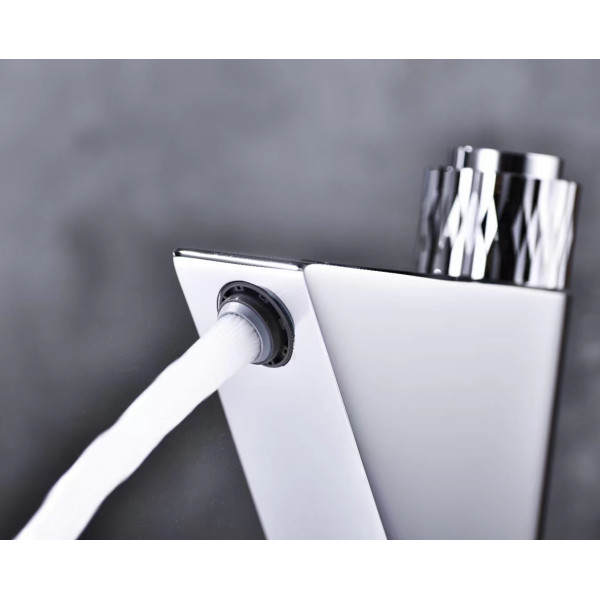 Смеситель для раковины Fashun с электр. дисплеем хром (A4020)