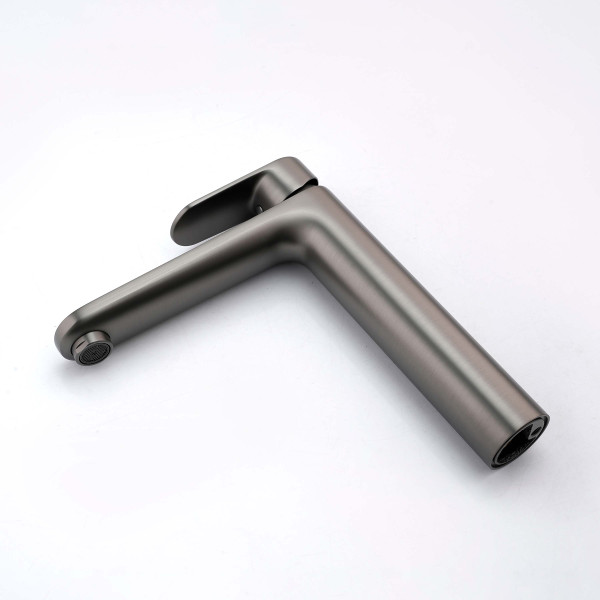 Смеситель для раковины Aquatek Ника оружейная сталь (AQ1804BGM) Смеситель для раковины Aquatek Ника оружейная сталь (AQ1804BGM)