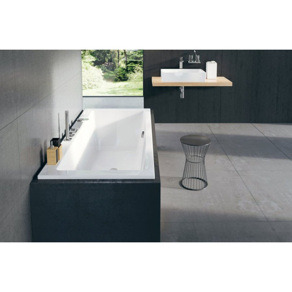 Ванна акриловая Ravak Formy 01 180х80 без гидромассажа (C881000000) Ванна акриловая Ravak Formy 01 180х80 без гидромассажа (C881000000)