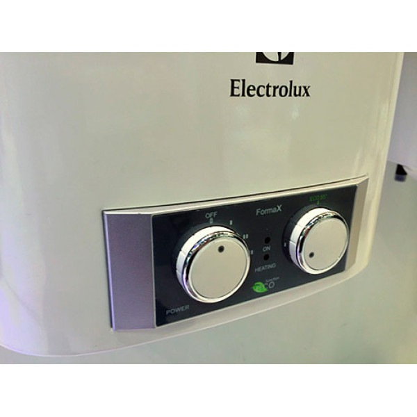 Водонагреватель накопительный Electrolux EWH 50 Formax (вертикальный/горизонтальный)