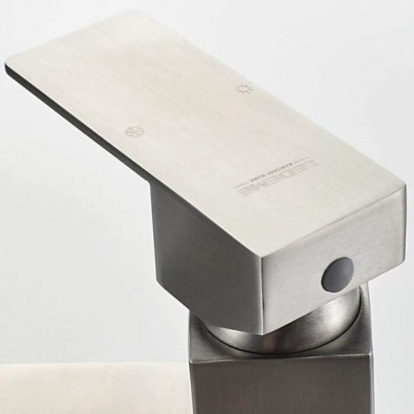 Смеситель для раковины Ledeme хром (L71033) Смеситель для раковины Ledeme хром (L71033)