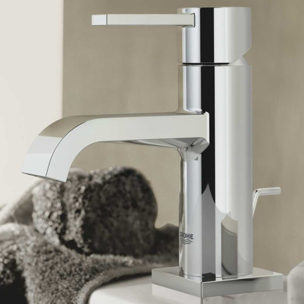 Смеситель для раковины Grohe Allure (32757000) Смеситель для раковины Grohe Allure (32757000)