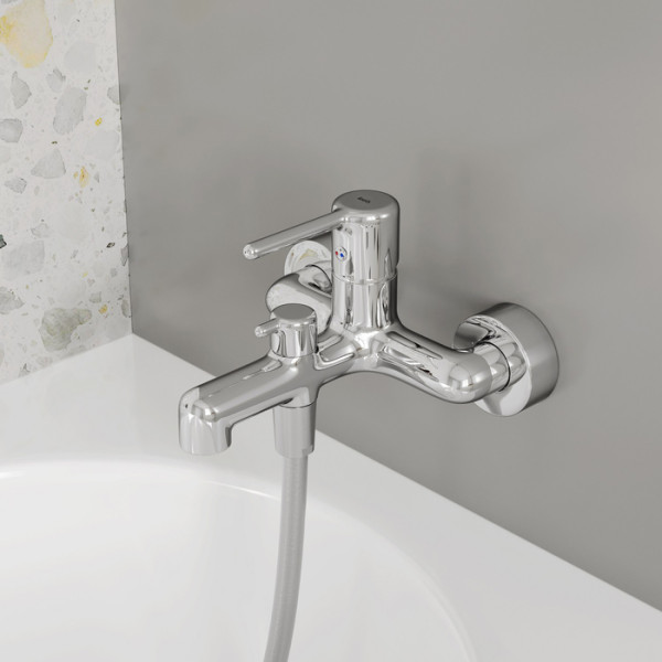 Смеситель для ванны и душа Iddis Aiger хром (AIGSB00i02WA)