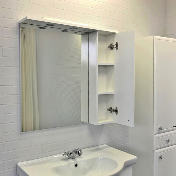 Шкаф зеркальный Comforty Сочи 840x820x155 белый глянцевый (00-00001350) Шкаф зеркальный Comforty Сочи 840x820x155 белый глянцевый (00-00001350)