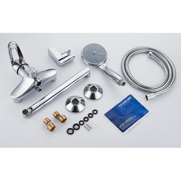 Смеситель для ванны и душа Ledeme с душевым гарнитуром (L2207)