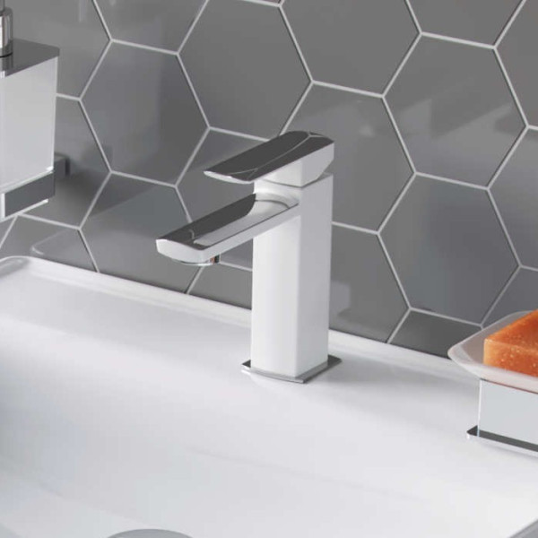 Смеситель для раковины Excellent Pride AREX.4001WH Смеситель для раковины Excellent Pride AREX.4001WH