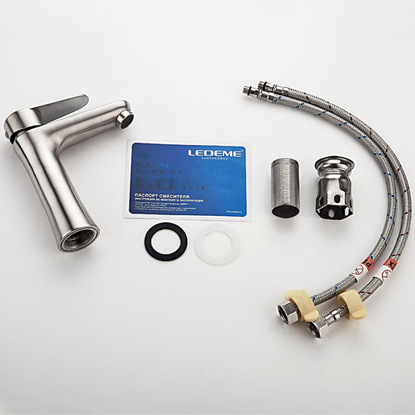 Смеситель для раковины Ledeme хром (L71002)