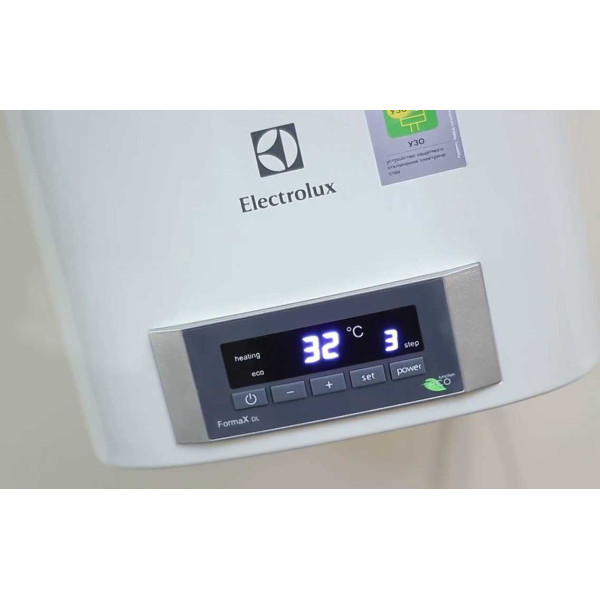 Водонагреватель накопительный Electrolux EWH 30 Formax DL (вертикальный/горизонтальный)