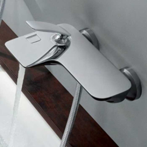 Смеситель для ванны и душа Kludi Balance (524450575) Смеситель для ванны и душа Kludi Balance (524450575)