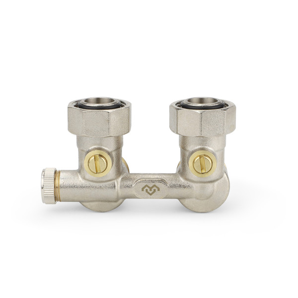 Фитинг двойной угловой со встроенным шаровым краном (с байпасом) Varmega 3/4"(18)ЕКх3/4"(18)ЕК (VM13801)