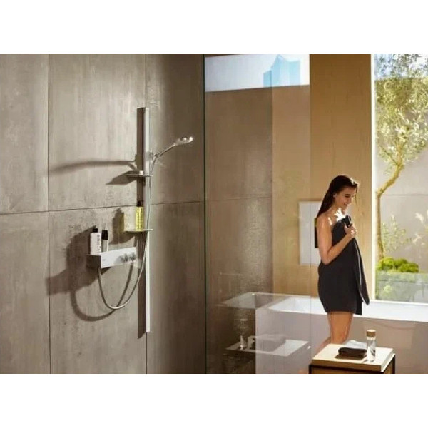 Смеситель для душа Hansgrohe ShowerTablet с термостатом хром (13102400) Смеситель для душа Hansgrohe ShowerTablet с термостатом хром (13102400)