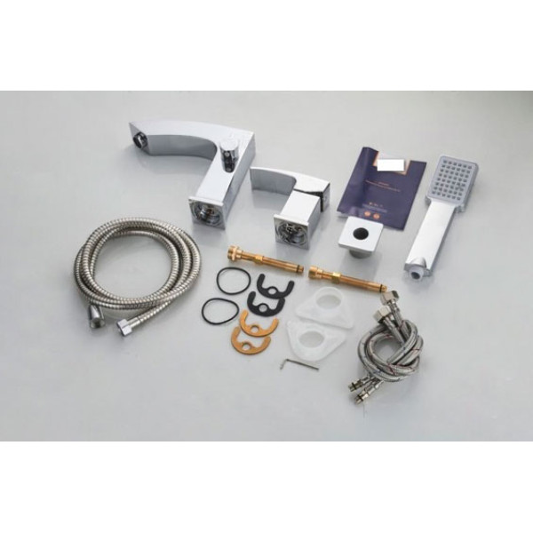 Смеситель на борт ванны Ledeme с душевым гарнитуром (L1198)