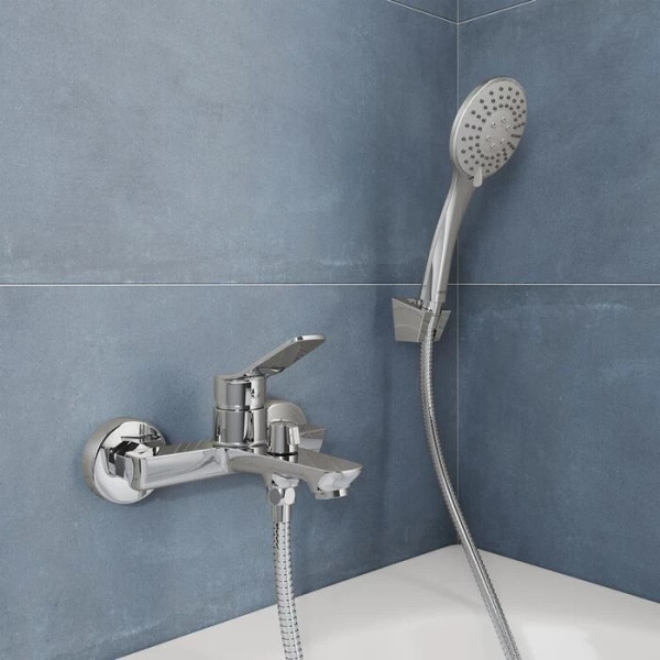 Смеситель для ванны и душа Milardo Enjoy с душевым комплектом, хром (ENJSB00M02) Смеситель для ванны и душа Milardo Enjoy с душевым комплектом, хром (ENJSB00M02)
