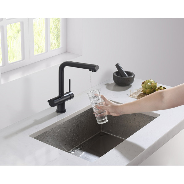 Смеситель для кухонной мойки Timo Saona черный матовый (2396/03F) Смеситель для кухонной мойки Timo Saona черный матовый (2396/03F)
