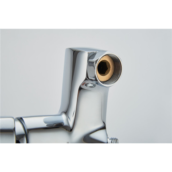 Смеситель для ванны и душа Ledeme с душевым гарнитуром (L2264) Смеситель для ванны и душа Ledeme с душевым гарнитуром (L2264)