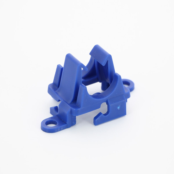 Клипса поворотная для труб Uni-Fitt 16-20 мм Клипса поворотная для труб Uni-Fitt 16-20 мм