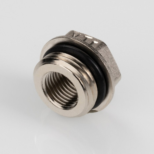 Футорка 1/4"Вx1/2"Н Valtec (никель, с уплотнением) (VTr.585.N.0402) Футорка 1/4"Вx1/2"Н Valtec (никель, с уплотнением) (VTr.585.N.0402)