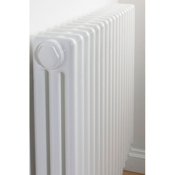 Радиатор стальной Zehnder 3057/30 №7610 30 секций 1/2" RAL 9016 подключение боковое, правое