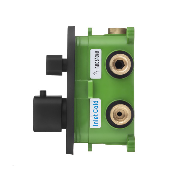 Смеситель для душа Swedbe Platta термостат подключение на 3 выхода в монтажном боксе черный (9032B)