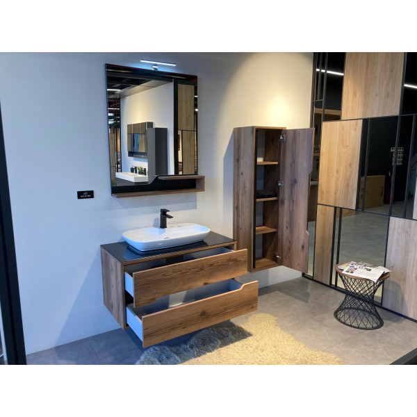 Зеркало с подсветкой Orka Galia 800x1000x140 (3000862) Зеркало с подсветкой Orka Galia 800x1000x140 (3000862)