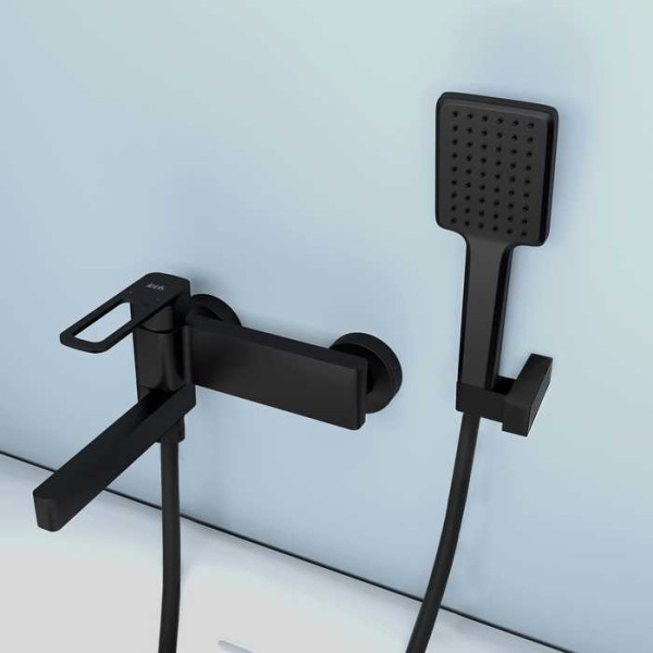 Смеситель для ванны и душа Iddis Slide с душевым комплектом (SLIBL00i02)